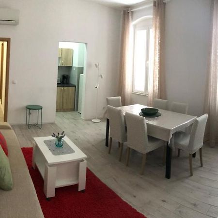شقة ماكارسكا  في Apartman Tijana المظهر الخارجي الصورة